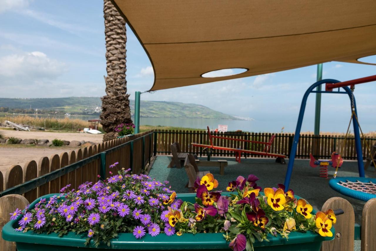Maagan Eden Holiday Village Мааган Екстериор снимка