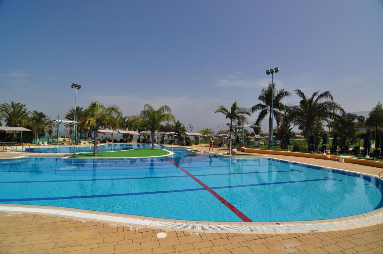 Maagan Eden Holiday Village Мааган Екстериор снимка